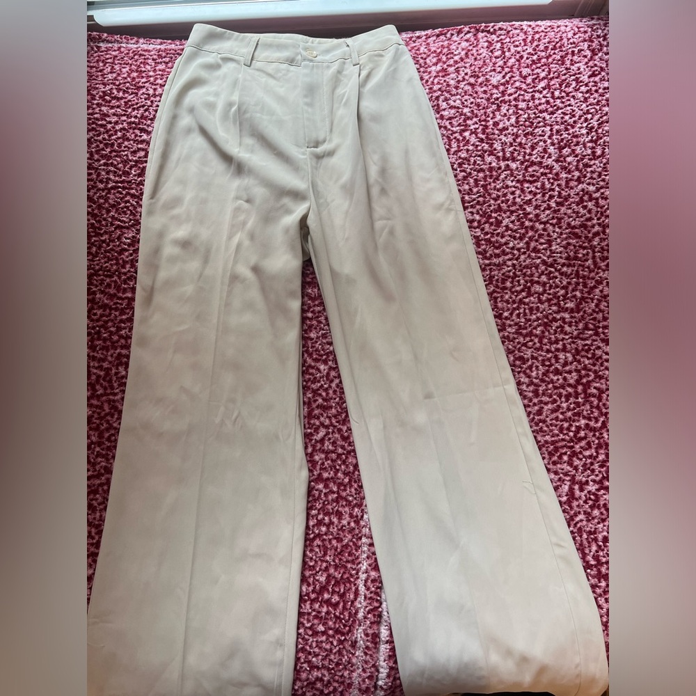 Creme office pants (with pockets)